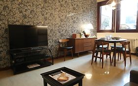 Casa Moderna Nel Centro Di Imola