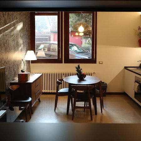 Appartamento Casa Moderna Nel Centro Di Imola Esterno foto